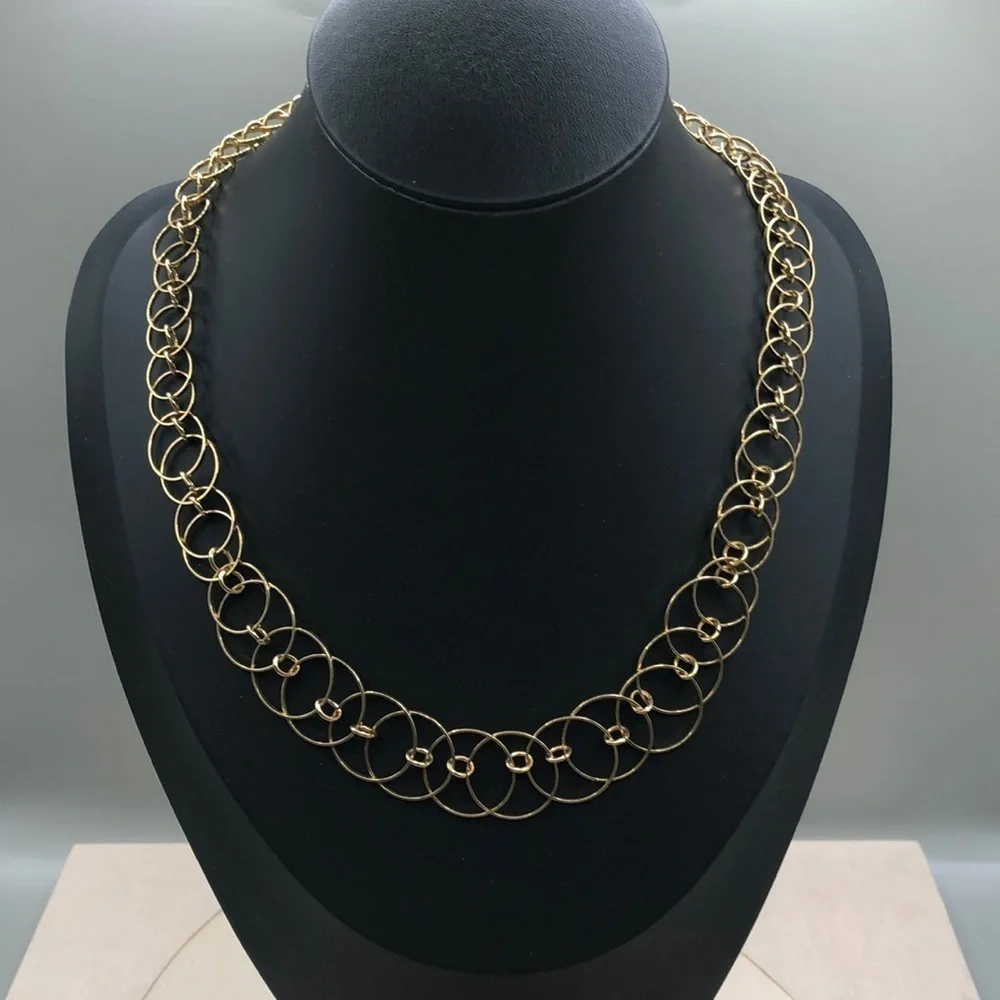 Vintage ringed chain dainty elegant necklace.